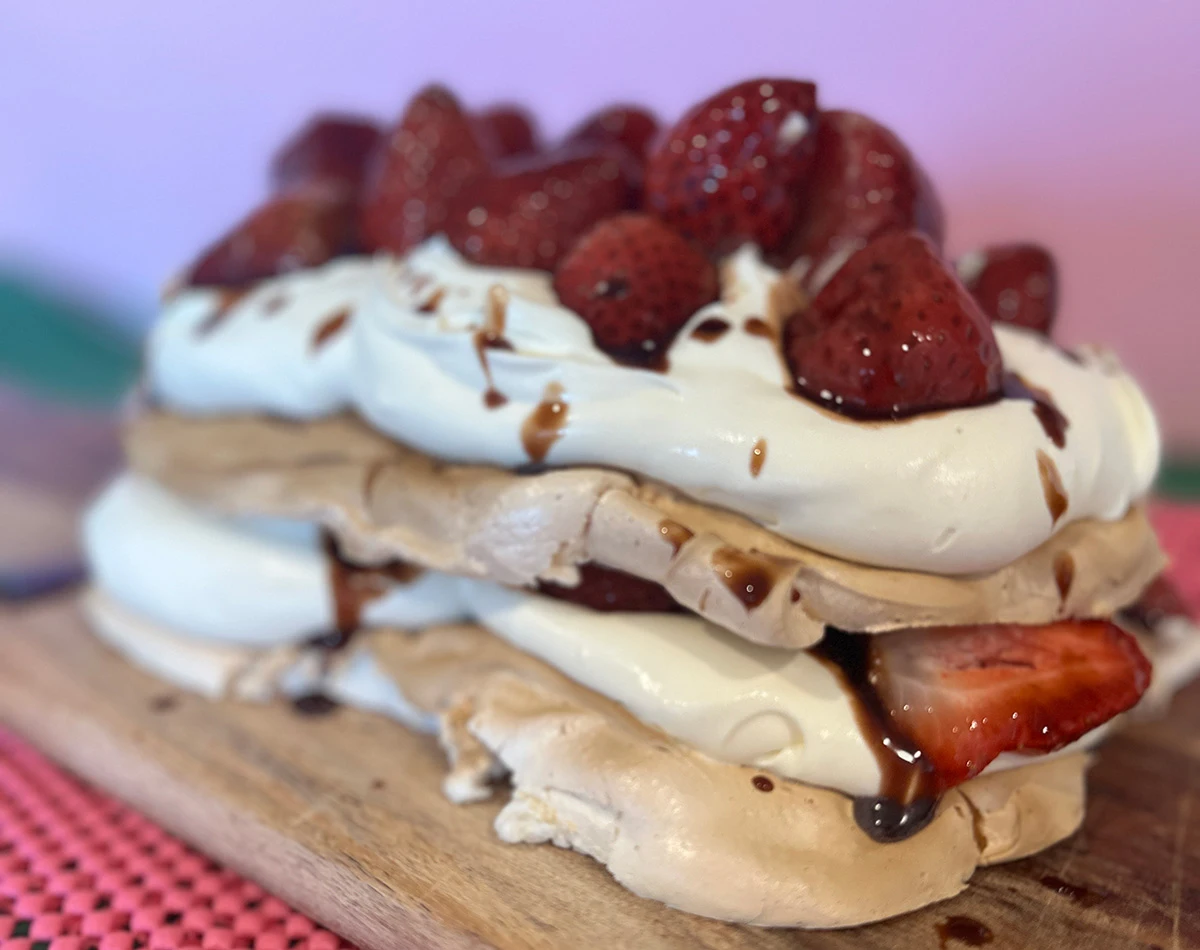 Steph's Simple Air Fryer Pavlova