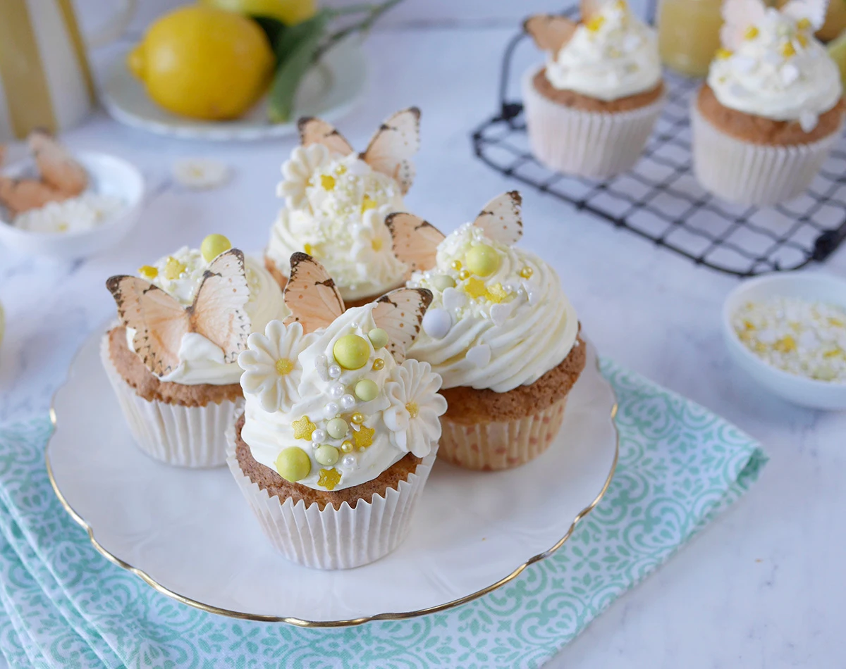 Lemon and Cream Air Fry Cupcakes