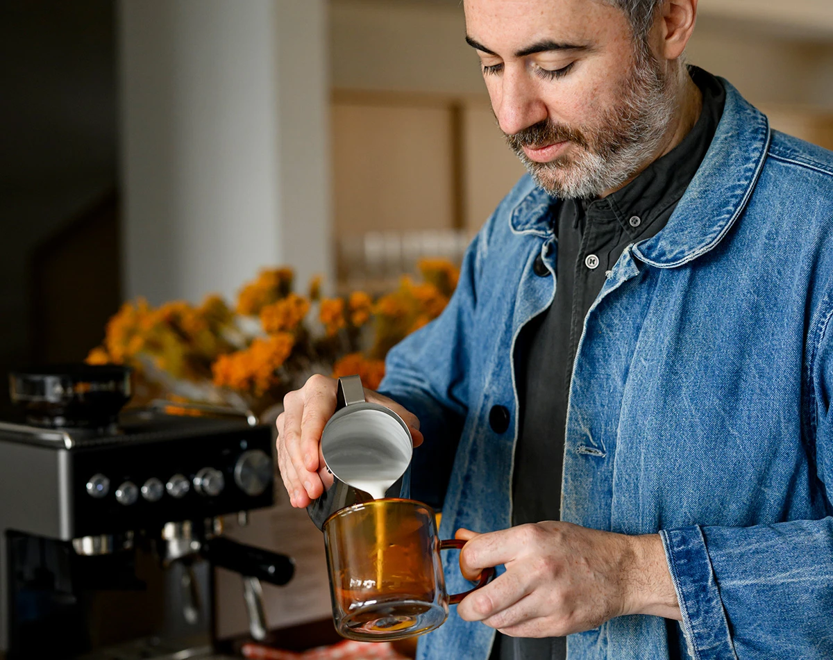 How to steam your milk at optimal temperature with Origins Sense TempSense Technology